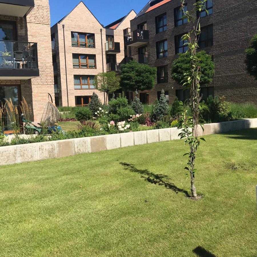 Baltic Riviera Apartments - Garden Sanctuary Retreat Danzica Esterno foto